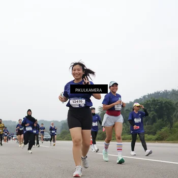 Runner Photo 7431085