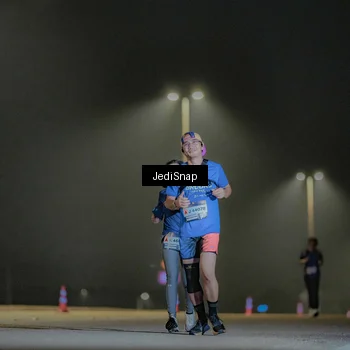 Runner Photo 7431086