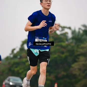 Runner Photo 7431128
