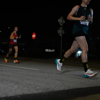 Runner Photo 7431142