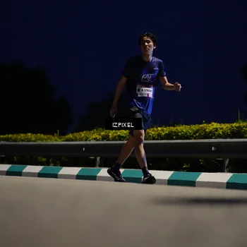 Runner Photo 7431154