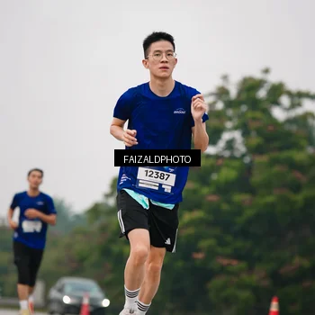 Runner Photo 7431175