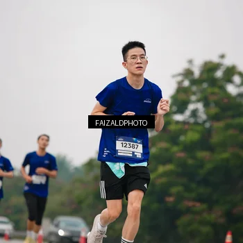 Runner Photo 7431176
