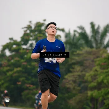 Runner Photo 7431180