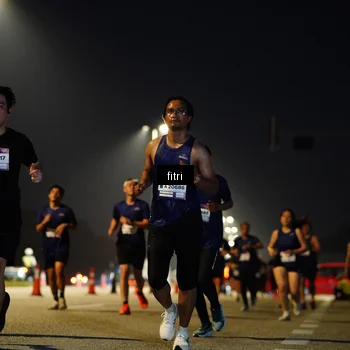 Runner Photo 7431195