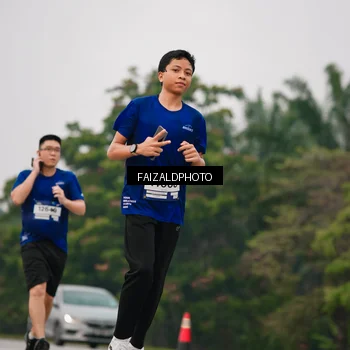 Runner Photo 7431203