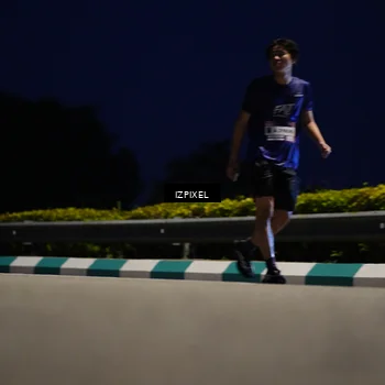 Runner Photo 7431213