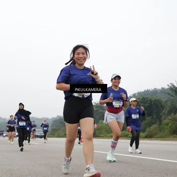 Runner Photo 7431235