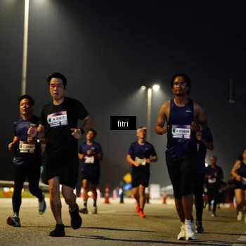 Runner Photo 7431247