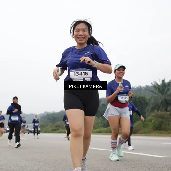 Runner Photo 7431269