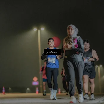 Runner Photo 7431280
