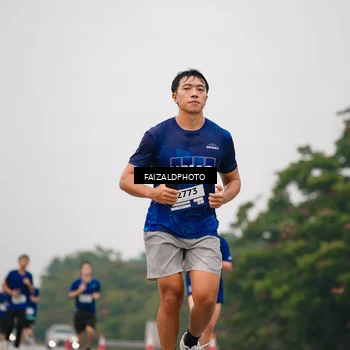 Runner Photo 7431286