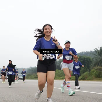 Runner Photo 7431289