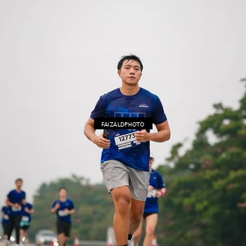 Runner Photo 7431292