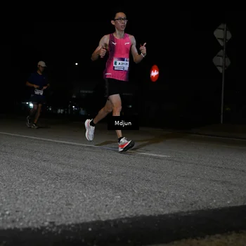 Runner Photo 7431310