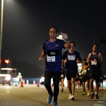 Runner Photo 7431335