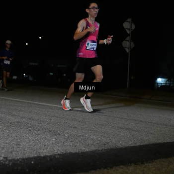 Runner Photo 7431340