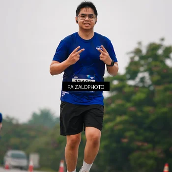 Runner Photo 7431349