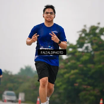 Runner Photo 7431357