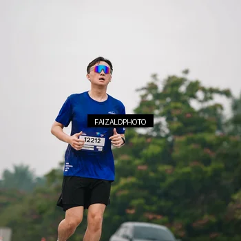 Runner Photo 7431359