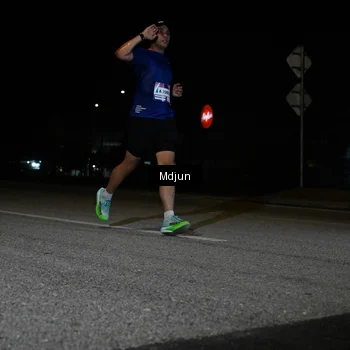 Runner Photo 7431405