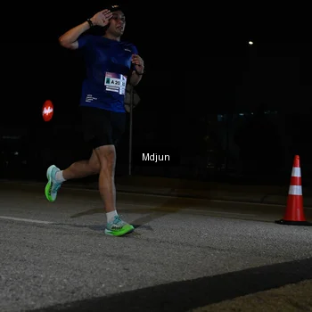 Runner Photo 7431413
