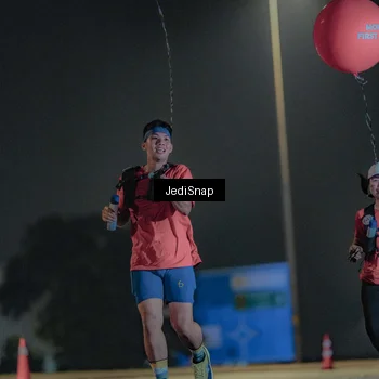 Runner Photo 7431421