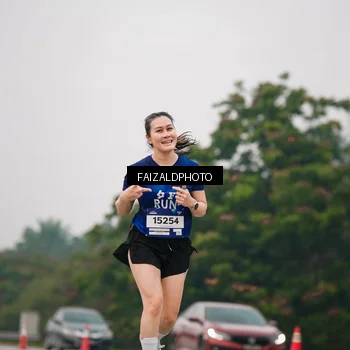 Runner Photo 7431429