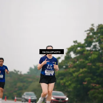 Runner Photo 7431442