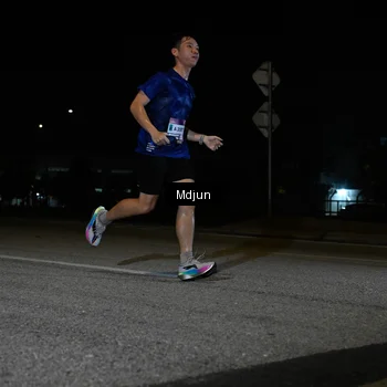 Runner Photo 7431456