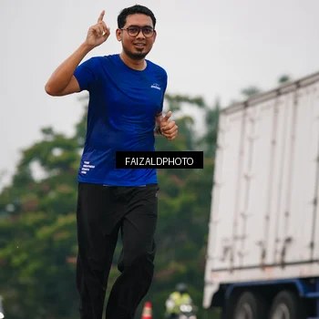 Runner Photo 7431458