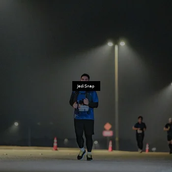 Runner Photo 7431460