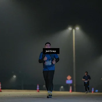 Runner Photo 7431465