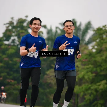 Runner Photo 7431493