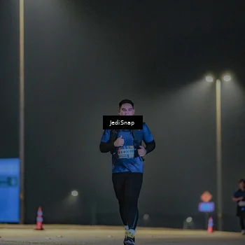 Runner Photo 7431496