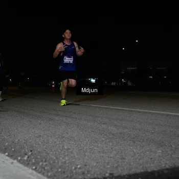 Runner Photo 7431527
