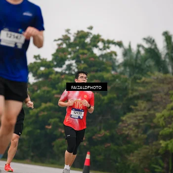 Runner Photo 7431557