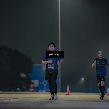 Runner Photo 7431563