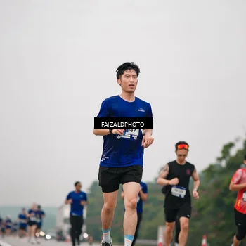 Runner Photo 7431585