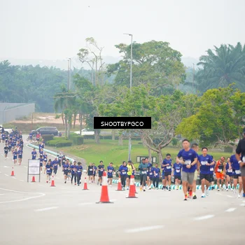 Runner Photo 7431600