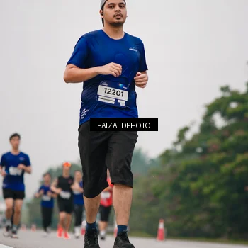 Runner Photo 7431606