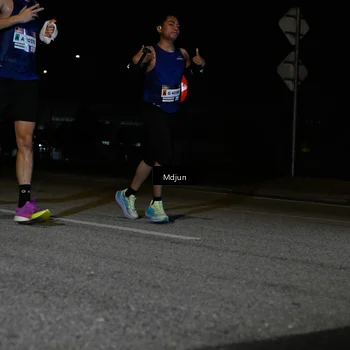 Runner Photo 7431645