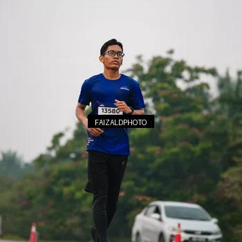 Runner Photo 7431667