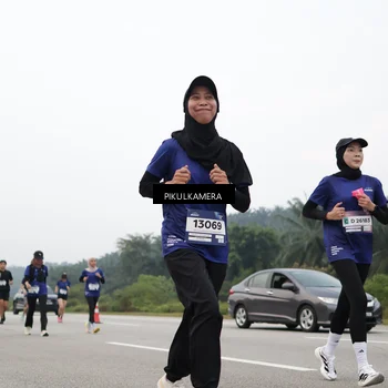 Runner Photo 7431687