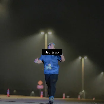 Runner Photo 7431692