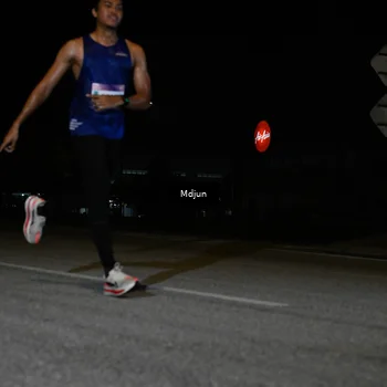 Runner Photo 7431701