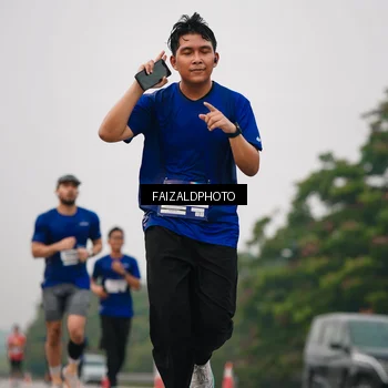 Runner Photo 7431712