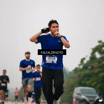 Runner Photo 7431741