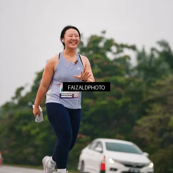 Runner Photo 7431748