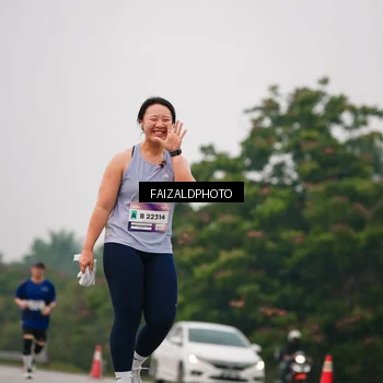 Runner Photo 7431776